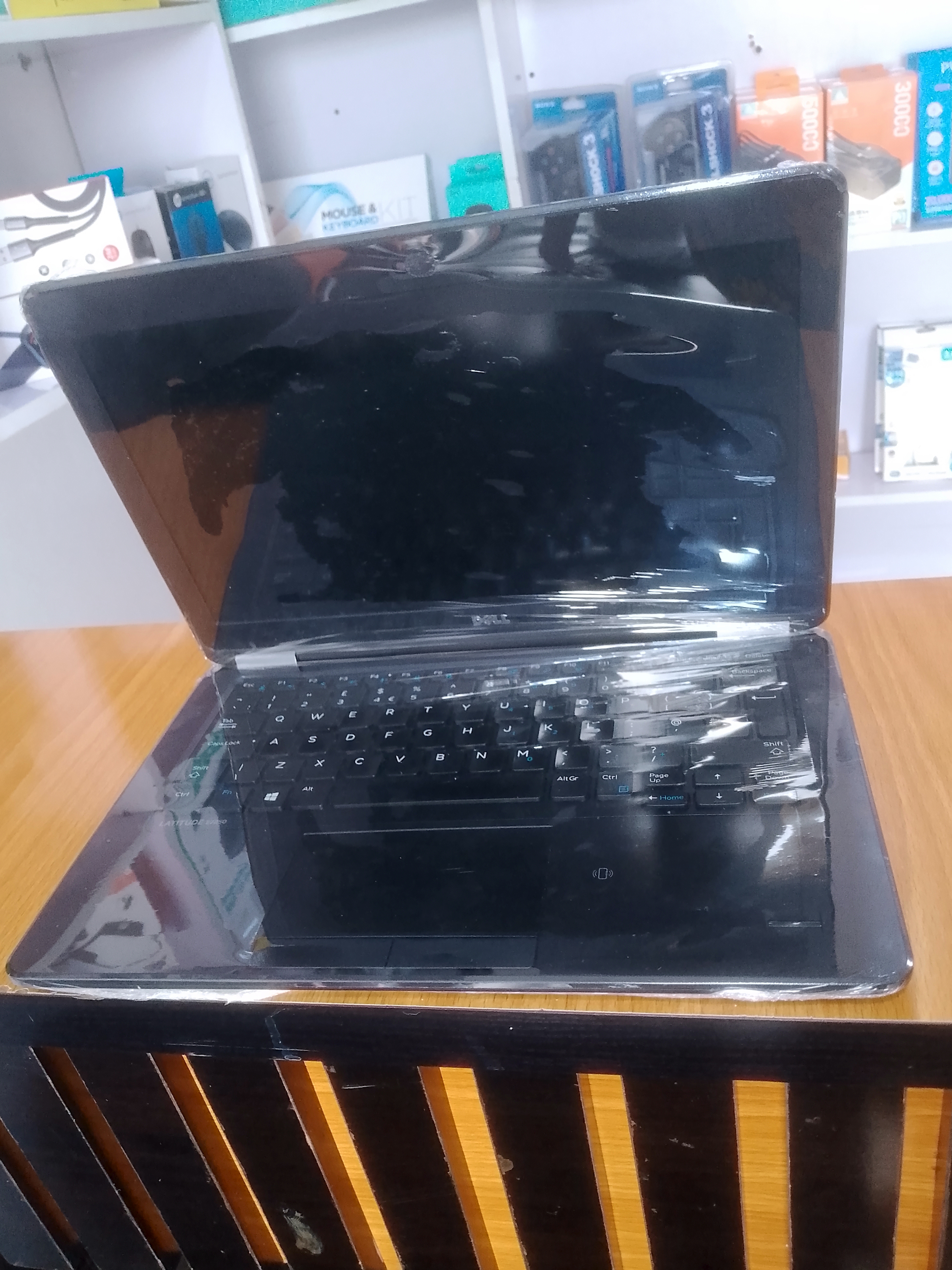 Dell latitude E7250
