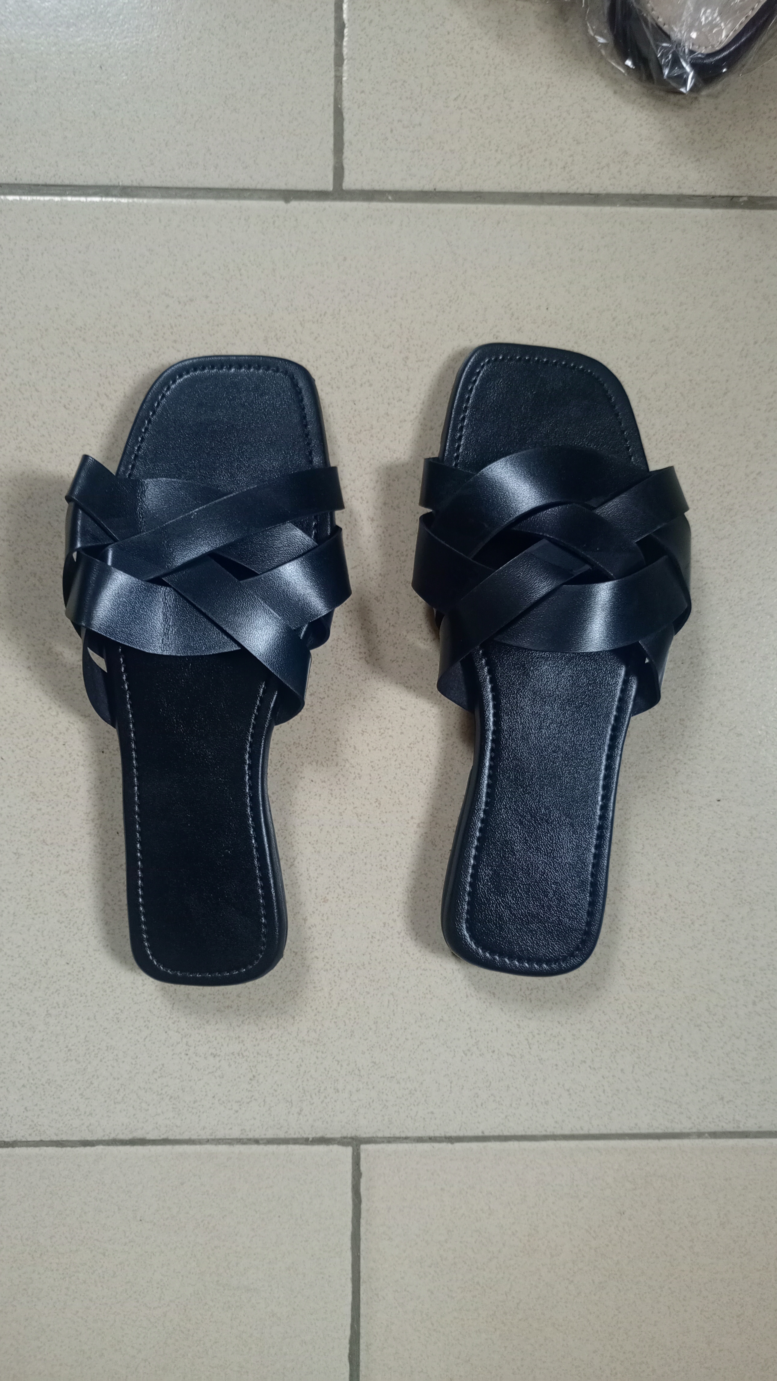 Female footwear